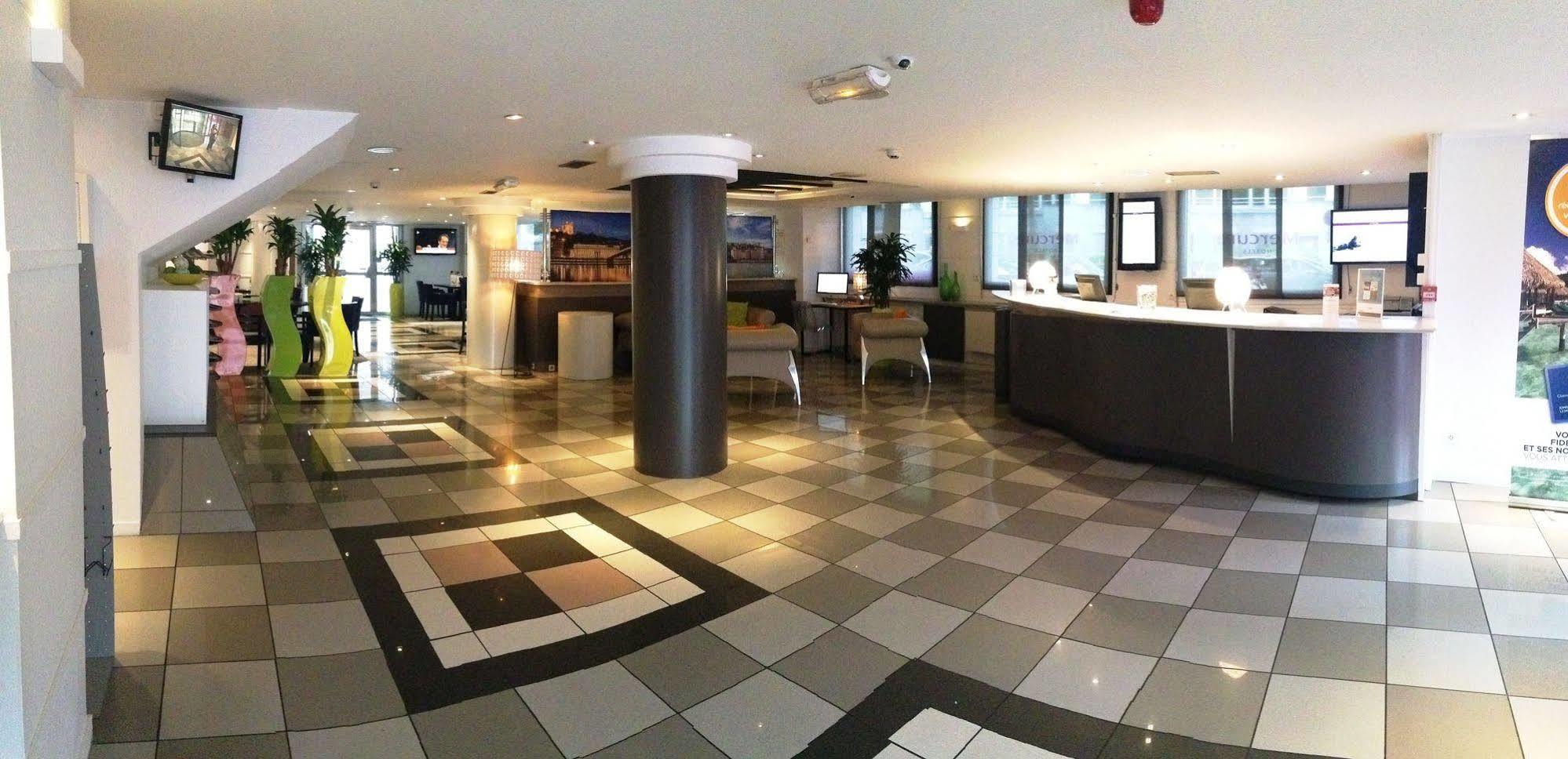 Hotel Mercure Lyon Centre Lumiere Zewnętrze zdjęcie