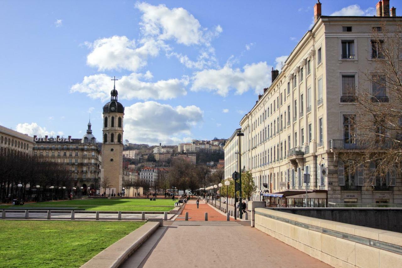 Hotel Mercure Lyon Centre Lumiere Zewnętrze zdjęcie